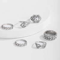 Simple Geometric Diamond Ring Set main image 5