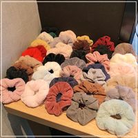 أفخم لطيف الشعر Scrunchies main image 2