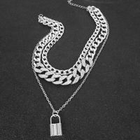 Kreative Legierungsschloss Anhänger Micro Diamond Mehrschichtige Halskette main image 5