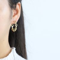 Fashion Brass Gold-plated Hollow Chain Earrings main image 1