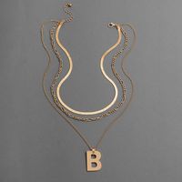 Letter B Simple Necklace main image 4