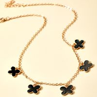 Korean  Exaggerated Oil Drop Flower Four-leaf Clover Pendant  Necklace main image 4
