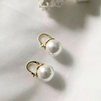 Pearl Exquisite Earrings sku image 1