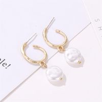 Letter U Stud Earrings Gold Metal Studs Women Baroque Round Pearl Earrings main image 5