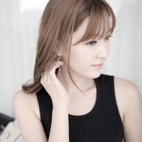 Korean Fashion Jewelry Leaf Crystal Diamond Delicate Long Tassel Earrings Wholesale main image 4