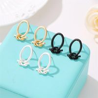 Best Selling Simple Geometric Circle Earrings Knotted Peach Heart Love Earrings Rope Earring Wholesale main image 4
