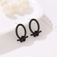 Best Selling Simple Geometric Circle Earrings Knotted Peach Heart Love Earrings Rope Earring Wholesale main image 5
