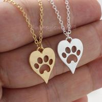 New Cute Animal Cat Paw Foot Necklace Openwork Peach Heart Necklace Heart Shaped Dog Paw Print Necklace Wholesale main image 6