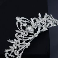 Vintage Elegant Crown White Yarn Headdress Alloy Diamond Headband Bridal Hair Jewelry main image 5