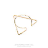 Européen Et Américain De Mode Géométrie Motif Ouvert Alliage Bracelet Exagéré Triangle Creux Bracelet Creative Simple Et Populaire Bracelet Pour Les Femmes main image 6