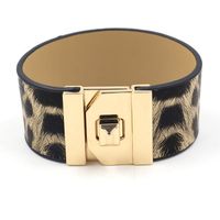 Europäische Und Amerikanische Mode Neue Leoparden Muster Pu Breites Leder Armband Damen Armband Leder Übertrieben Nachtclub All-match Persönlichkeit Metall Armband main image 3