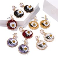 Japonais Et Coréen À La Mode Frais Marguerite Fleur Ronde Boucles D'oreilles De Femmes De Mode Coton Tressé Doux Capricieux Perle Stud Boucles D'oreilles main image 4