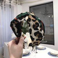 Women&#39;s Hair Accessories Leopard Fabric Hook Cross Knotted Wide-brimmed Hair Hoop main image 4