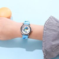 Cute Dolphin Pattern Quartz Watch Boys Girl Gift Watch Wholesale main image 6