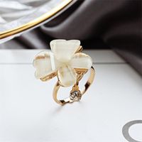 Fabrik Direkt Verkauf Koreanischer Schmuck, Eleganter Und Süßer Schmetterling, Blinkender Diamant Ring, Heißer Verkauf Von Muschel Ständen main image 1
