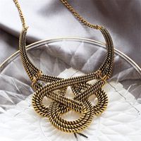 Retro Geometric Hollow U-shaped Necklace Sweater Chain Jewelry Wholesale main image 4