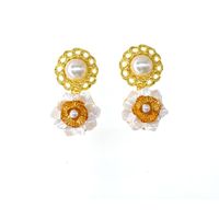 New Baroque Pearl Button Shell Flower Earrings Wholesale main image 6