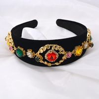 Hair Band Retro Headband Baroque Gold Coin Flower Pearl Diamond Flannel Hairpin Wide Hairpin Pressure Hair main image 3