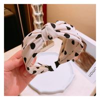 Retro Sweet Cream Polka Dot Middle Knot Double Hoop Wholesales Yiwu Suppliers China sku image 5