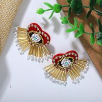 Même Produit Sur Le Site Officiel De Mode Creative Exquis Perlé Boucles D'oreilles Croix-frontière Vente Chaude Nouveau À La Mode L'amour Les Yeux Diamant Boucles D'oreilles main image 3