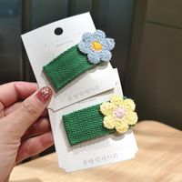 Contrast Color Flower Hair Clip Cute Knitted Flowers Bangs Clip Bb Clip Hair Clip Edge Hair Accessories Women main image 5