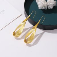 New Fashion Exaggerated Metal Twisted Earrings Wholesale main image 5