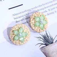 Korean Cute Geometric Resin Flower Rattan Earrings Female Round Pearl Acrylic Earrings Wholesale sku image 2