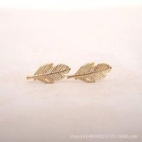 Commerce Extérieur Populaire Style De Mode Plume Forme Feuilles Oreille Goujons Alliage Placage Or Argent Rose Couleur Feuille-shapepd Boucles Boucles D'oreilles Usine Ventes Directes main image 1