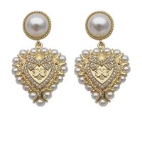 Baroque Nouveau Coeur Perle Boucles D'oreilles À La Mode Magnifique Diamant En Forme De Coeur Boucles D'oreilles Rétro Élégant Stud Argent Boucles D'oreilles Broches main image 6