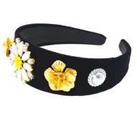 New Wide-edge Flower Headband Wide Chrysanthemum Crystal Headband main image 3