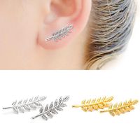 Europäischer Und Amerikanischer Außenhandel Neuer  Heißer Verkauf Mode Einfache Blatt Förmige Ohrringe Ohr Knochen Clip Frauen Großhandel main image 1