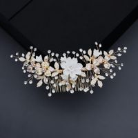 New Flowers Handmade Hair Comb Thin Alloy Hair Accessories Bride&#39;s Veil Tray Hair Insertion Comb main image 3