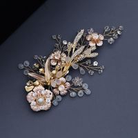 Frosted Crystal Pearl Edge Clip Vintage Court Wind Golden Flower Hair Clip Bride Hairpin Wholesale main image 1