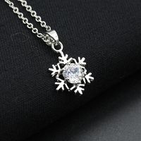 Korean New Hot Sale Diamond Snowflake Snowflake Love Crown Butterfly Eagle Necklace Popular Clavicle Chain Ladies sku image 3
