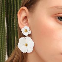 Korean Fashion Sweet Exaggerated Inlay Earrings Boho Alloy Flower Long Earrings main image 1