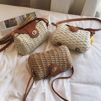 Summer Woven Straw Bag Women&#39;s New Style Foreign Bag Retro Shoulder Messenger Bag main image 1