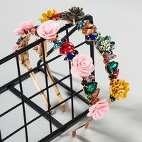 Koreanische Version Der Legierung Eingelegter Farbiger Strass Stoff Blume Krone Stirnband Weiblich Super Blinkende Glas Diamant Laufsteg Braut Stirnband main image 1