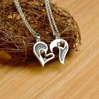 New Peach Heart Diamond Necklace Clavicle Chain Fashion I Loveyou Moon Couple Love Stitching Necklace main image 3