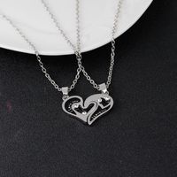 New Peach Heart Diamond Necklace Clavicle Chain Fashion I Loveyou Moon Couple Love Stitching Necklace main image 4