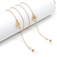 New Fashion Simple Metal Glasses Rope Golden Color Retention Small Daisy Glasses Chain sku image 1