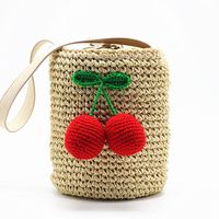 2020 Nouvelle-coréen Paille Tressée Seau Sac Cerise Tricoté Messenger Sac D'épaule Sac De Plage Sac De Vacances Sac De Plage Sac De Plage main image 4