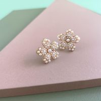 New Fashion Flowers Simple Diamond Earrings For Women Wholesale main image 3