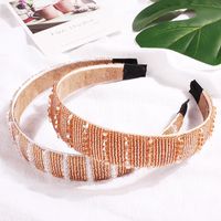 Nouveau Coréenne Cheveux Accessoires Faits À La Main En Cristal Perlé Bandeau Large Bord Perle Bandeau En Gros Coréenne Épingle À Cheveux Chaude 2021 main image 4