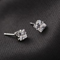 New Fashion Crown Diamond Copper Plated White Gold Four-claw Crystal Stud Earrings For Women Wholesale main image 5