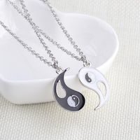 New Round Oil Drop Pendant Necklace Engraved Letters Best Friends Tai Chi Gossip Good Friend Necklace main image 3