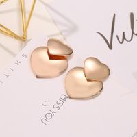 New Fashion Metal Sweet Double Peach Heart Earrings Love Heart Earrings For Women Wholesale main image 4