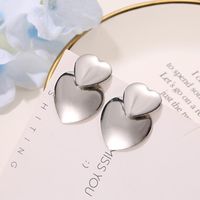New Fashion Metal Sweet Double Peach Heart Earrings Love Heart Earrings For Women Wholesale main image 5
