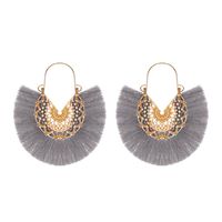 New Fashion Retro Exaggerated Fan-shaped Lace Pattern Tassel Earrings Wholesale sku image 4