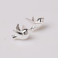 New Simple Flying Pigeon Earrings Alloy Electroplated Three-dimensional Peace Pigeon Earrings Wholesale main image 3