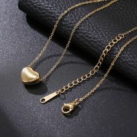 Korean Simple Necklace Women Stainless Steel Heart-shaped Necklace Plated 24k Gold Necklace Wholesale main image 3